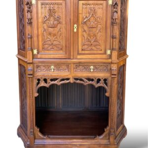 Gabinete Renacimiento Gótico Francés