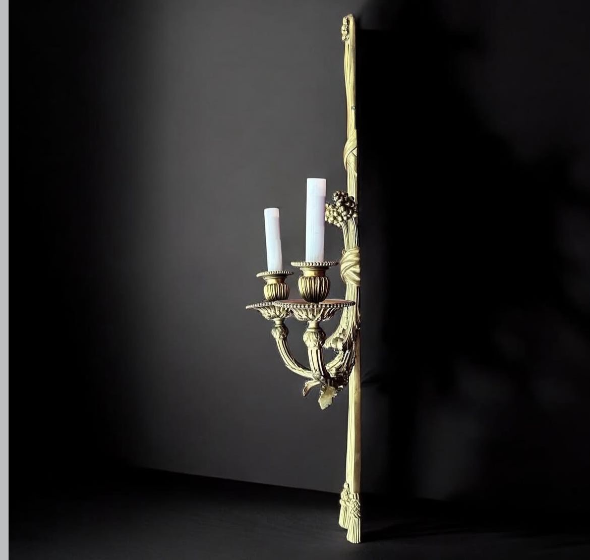 Aplique en bronce